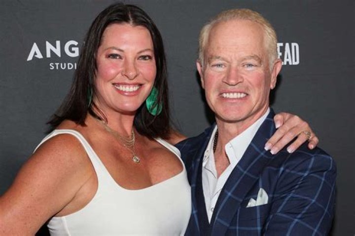 Uncover The Secrets: Unveiling Ruve McDonough's Height