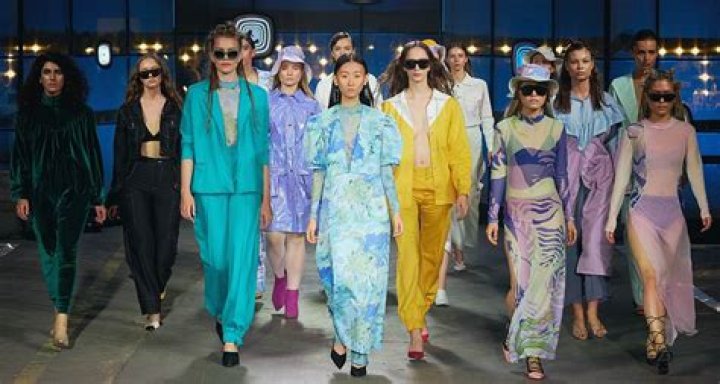 Unveil The Fashion World Through Vivienne O'Donnell's Instagram Lens
