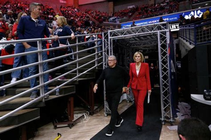Unveiling The Inspiring Partnership Of Chris Dailey And Sue Bird
